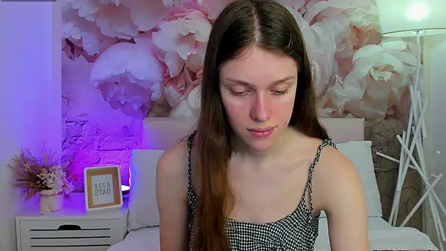 Snapshot of JaneBrowni chatting on March 2025 01:12:02 PM JaneBrowni online show from March 2025 01:12:02 PM