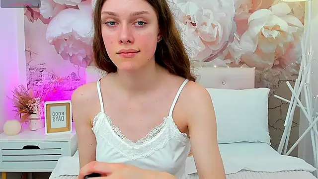 Snapshot of JaneBrowni chatting on November 2025 01:13:01 PM JaneBrowni online show from November 2025 01:13:01 PM