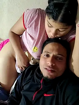 Snapshot of elSexi chatting on December 2024 02:42:01 AM elSexi online show from December 2024 02:42:01 AM