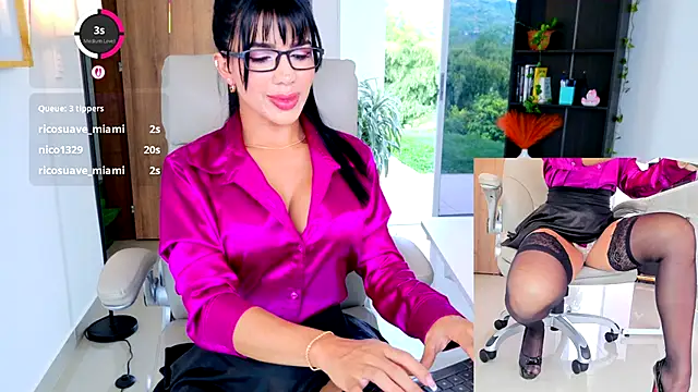 kimberly  online show from December 2025 07:31:01 PM