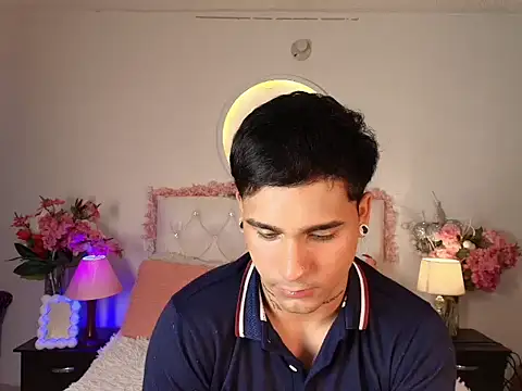 Snapshot of christianwang chatting on July 2026 08:44:02 PM christianwang online show from July 2026 08:44:02 PM