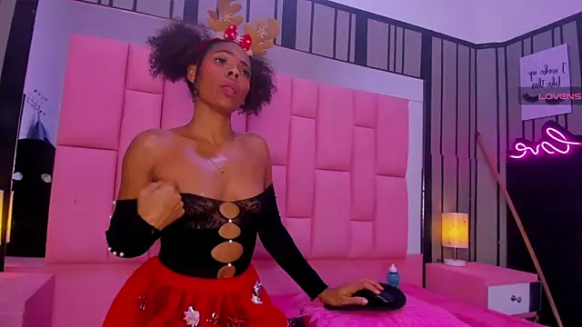 Brithanyslim online show from December 2024 07:51:01 PM