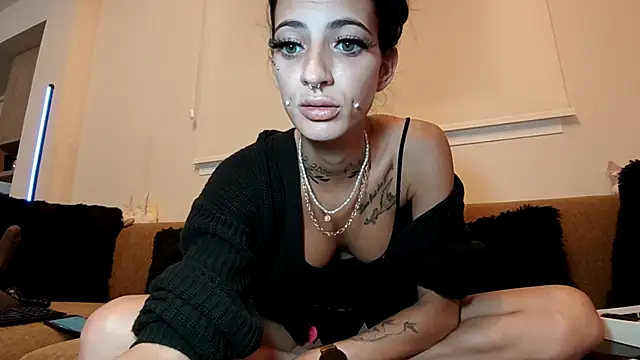 Snapshot of mrs_skinny_goddess chatting on November 2025 06:51:01 PM mrs skinny goddess online show from November 2025 06:51:01 PM