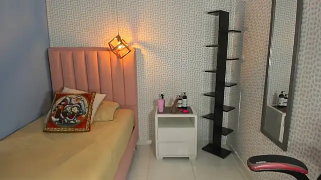 DENISERICHARD2 online show from November 2025 02:56:01 AM