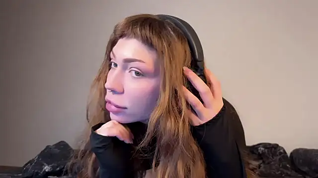 PaulaPratt online show from December 2024 07:39:01 AM