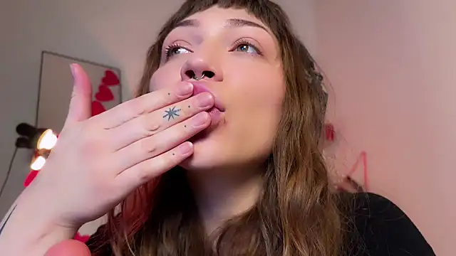 PaulaPratt online show from February 2025 06:51:01 AM