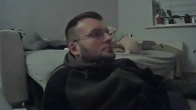 Snapshot of Datecwariatec chatting on December 2024 12:11:01 AM Datecwariatec online show from December 2024 12:11:01 AM
