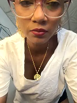 Amaliu  online show from February 2026 02:03:01 PM