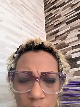 Amaliu  online show from February 2026 01:18:02 PM