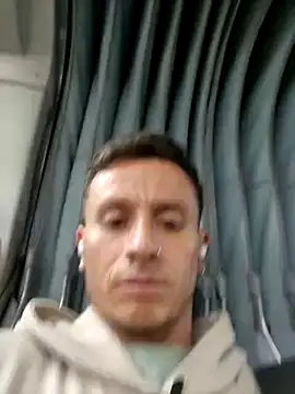 Snapshot of Andrewfalcon chatting on December 2024 02:04:02 AM Andrewfalcon online show from December 2024 02:04:02 AM