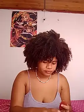 DANIELA MICHEL online show from December 2024 02:52:01 PM