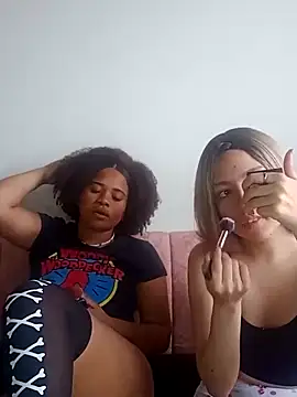 DANIELA MICHEL online show from December 2024 04:17:01 PM