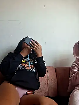 DANIELA MICHEL online show from December 2024 02:02:01 PM