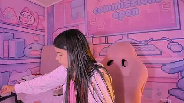  18alice online show from February 2025 07:27:02 PM