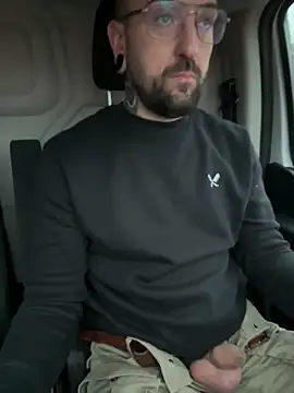 Snapshot of _Haptic_ chatting on December 2024 03:05:02 PM Haptic online show from December 2024 03:05:02 PM