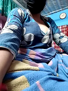 Snapshot of BERRY_00 chatting on December 2025 05:40:02 PM BERRY 00 online show from December 2025 05:40:02 PM