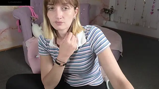 Nika Kitten online show from June 2026 06:30:01 AM