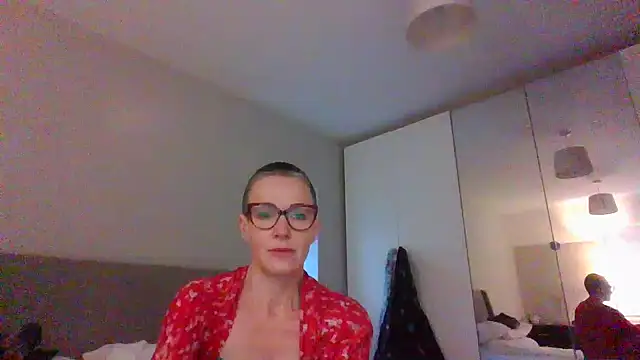 ELEGANT-ARIA36 online show from January 2025 08:34:02 AM