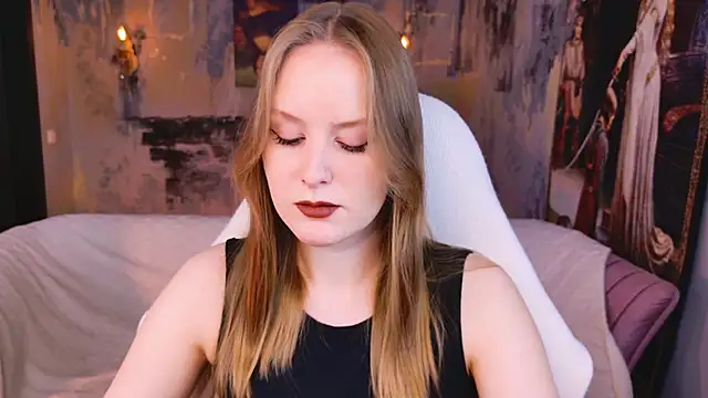 VivienLeeigh online show from March 2026 05:11:02 AM