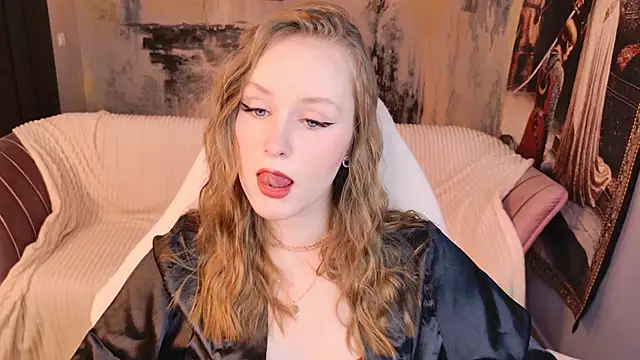 VivienLeeigh online show from April 2026 07:13:01 AM