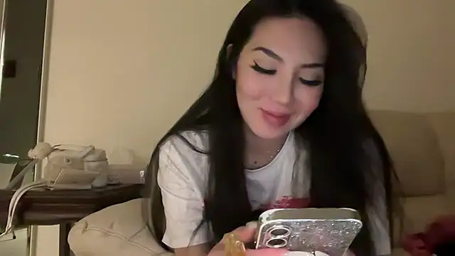 Snapshot of MissRegina chatting on January 2025 05:15:02 PM MissRegina online show from January 2025 05:15:02 PM