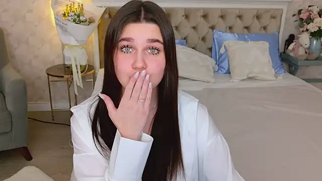 RihannaRose online show from January 2025 04:02:01 PM