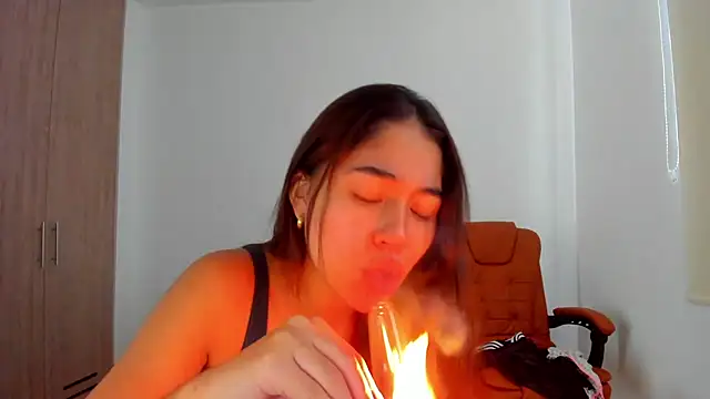 AriaMontgomery online show from February 2025 12:38:02 AM