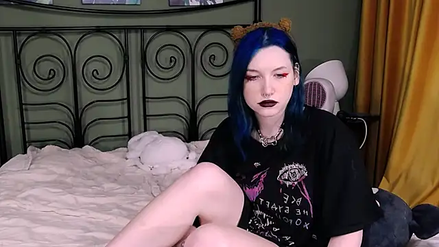 Snapshot of BlackyTea chatting on January 2025 10:29:02 PM BlackyTea online show from January 2025 10:29:02 PM