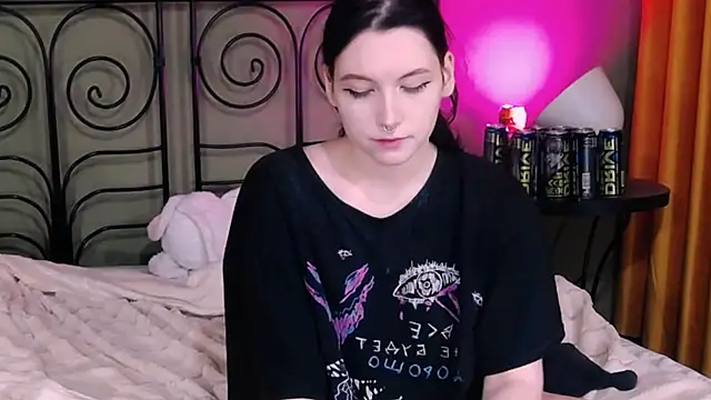 Snapshot of BlackyTea chatting on March 2025 03:14:01 AM BlackyTea online show from March 2025 03:14:01 AM