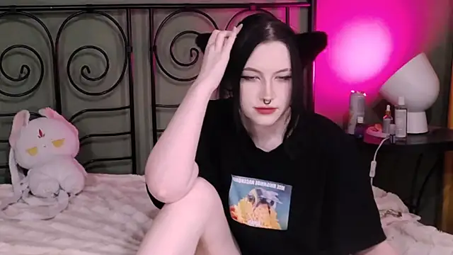 Snapshot of BlackyTea chatting on October 2025 04:05:02 PM BlackyTea online show from October 2025 04:05:02 PM