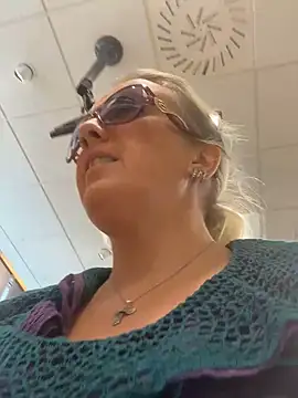 sexylady1983 online show from September 2025 03:34:01 PM