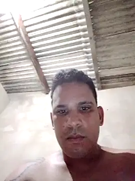 Snapshot of Viny459 chatting on December 2025 04:19:01 AM Viny459 online show from December 2025 04:19:01 AM