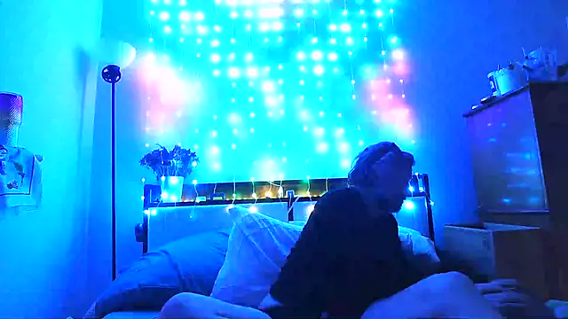 onlym4m online show from December 2024 01:38:02 PM