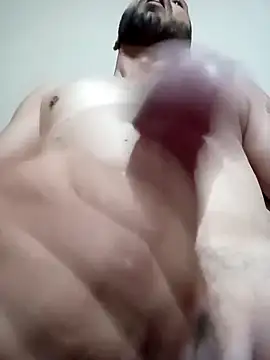 P4uzud4O online show from October 2025 05:43:02 PM