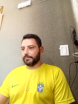 P4uzud4O online show from April 2026 11:18:02 AM