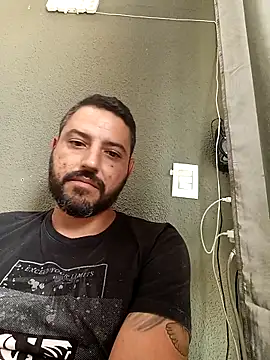 P4uzud4O online show from April 2026 04:11:02 PM