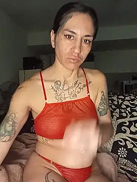 LaCristinatrans online show from October 2025 06:56:01 PM