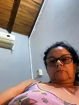 Snapshot of Sharongirl07 chatting on November 2025 01:44:01 AM Sharongirl07 online show from November 2025 01:44:01 AM