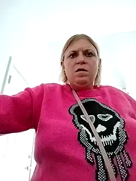 Snapshot of Playmate86 chatting on December 2024 06:20:02 PM Playmate86 online show from December 2024 06:20:02 PM