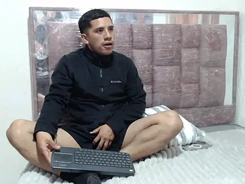 Snapshot of Deportist chatting on September 2025 08:20:02 PM Deportist online show from September 2025 08:20:02 PM