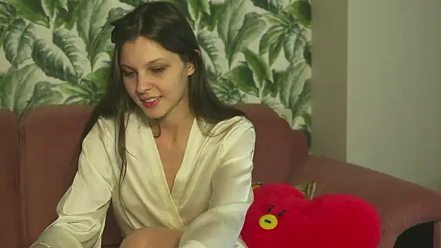 whisper of love online show from March 2025 05:36:02 PM