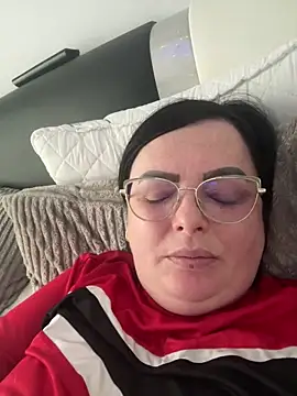 Amandamuller1982 online show from January 2025 01:11:01 PM