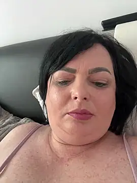 Amandamuller1982 online show from January 2025 07:00:01 AM