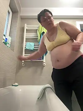 Amandamuller1982 online show from February 2025 12:00:02 PM