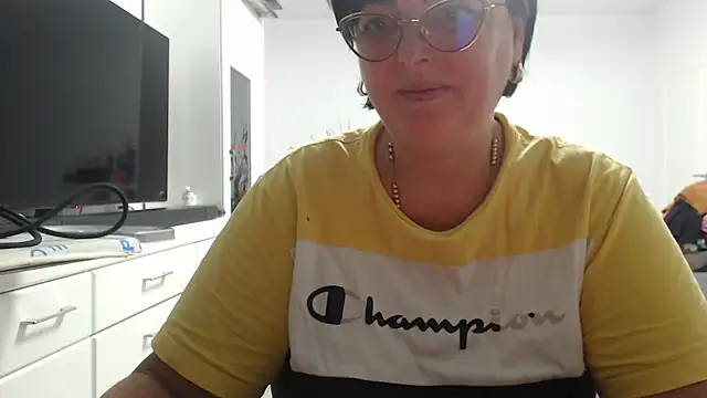 Amandamuller1982 online show from October 2025 08:42:02 PM