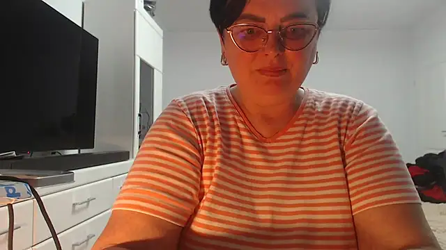 Amandamuller1982 online show from March 2026 08:43:01 PM