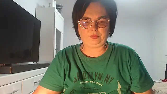 Snapshot of Amandamuller1982 chatting on June 2026 02:46:01 AM Amandamuller1982 online show from June 2026 02:46:01 AM