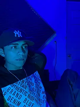 SkinnyHot444 online show from February 2025 09:59:02 AM