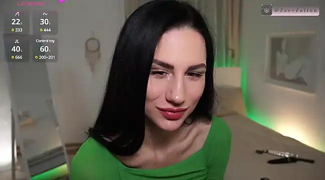 ZoeeZolton online show from March 2025 08:57:01 PM