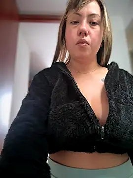 VIOLETA-25  online show from November 2025 12:05:02 PM